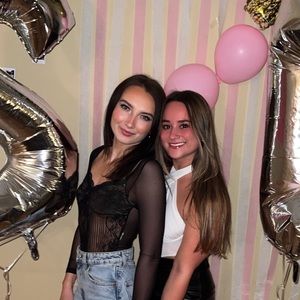 Meet your Posher, Alaina